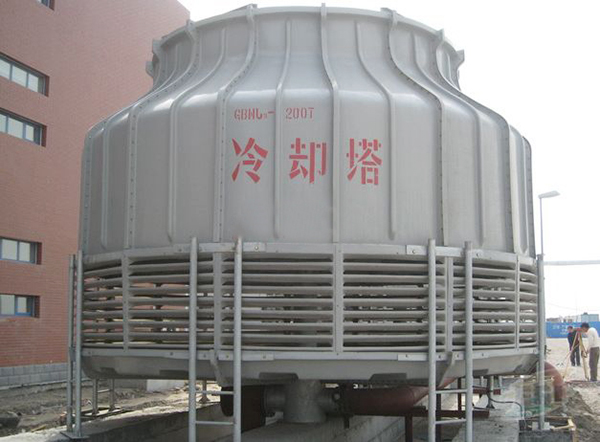 圓形冷卻塔清洗流程：殺菌滅藻、清洗、除泥除垢等