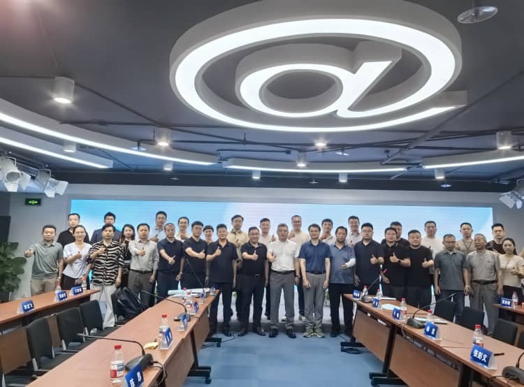 室內(nèi)環(huán)境治理高質(zhì)量發(fā)展閉門(mén)會(huì)